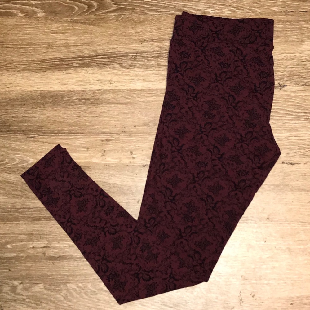 Red Patterned Leggings